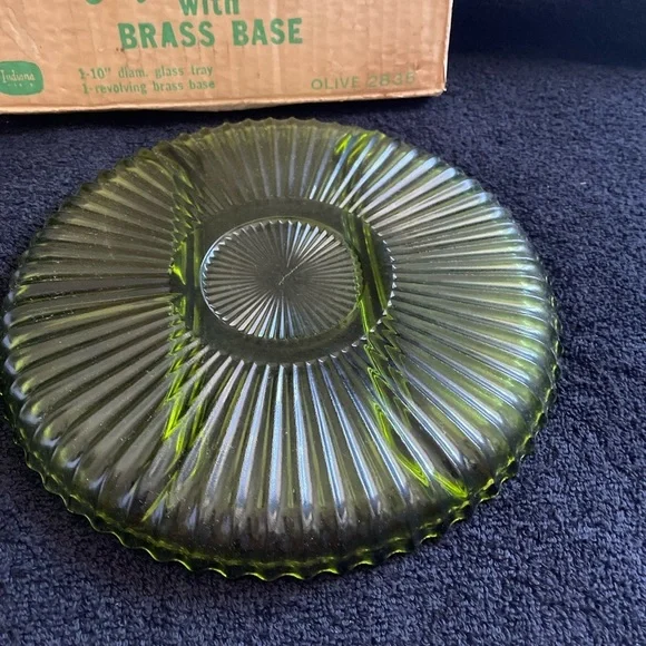 Vintage Indiana Glass Revolving Tray with Brass Base - Picture 7 of 9